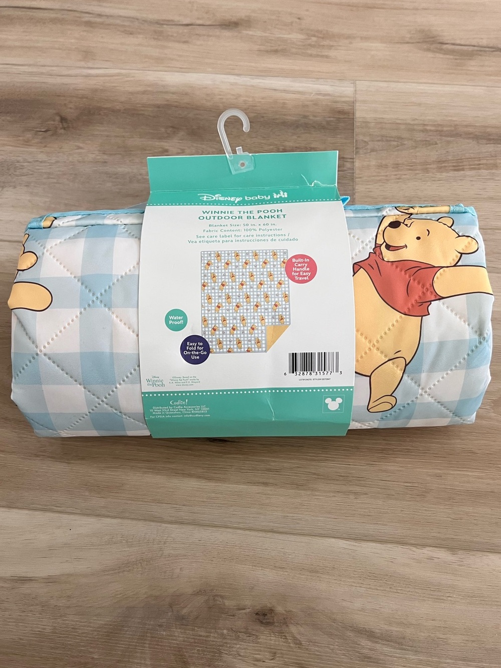 Disney BabyWinnie the Pooh Light Blue and White Outdoor Blanket